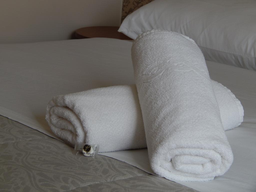 Hotel Jope Жоїнвіль Екстер'єр фото