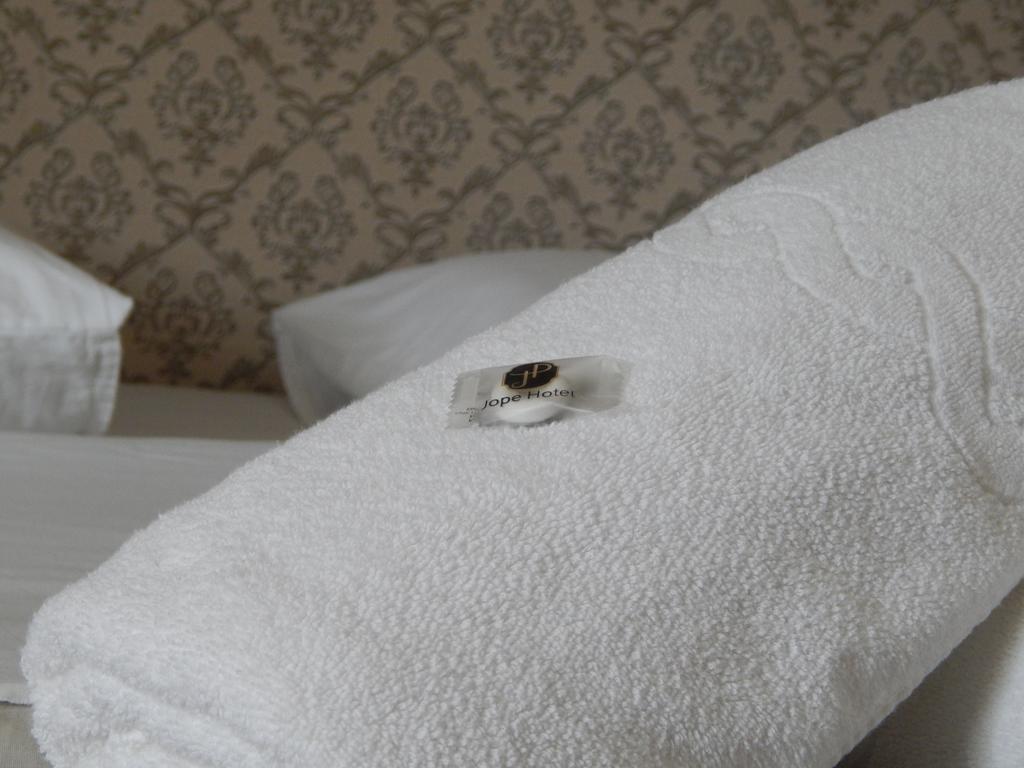 Hotel Jope Жоїнвіль Екстер'єр фото